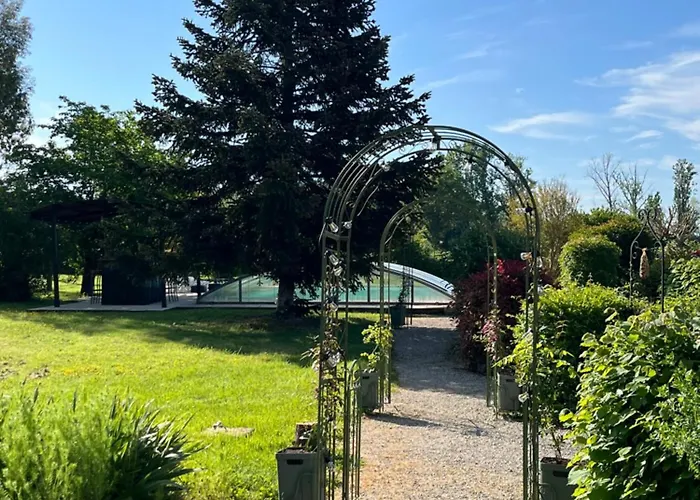 2, Domaine Logis Gascogne Saint-Justin (Midi-Pyrenees)