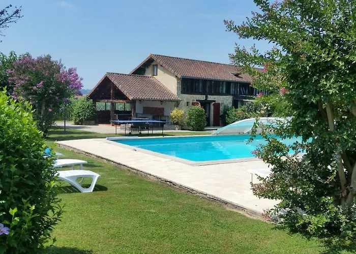 2, Domaine Logis Gascogne 度假居 *